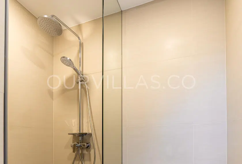 Walk-in rainfall shower setup